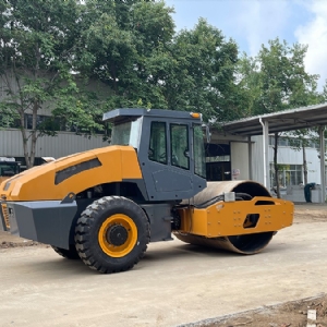 STS12--12 Ton Single Drum Road Roller