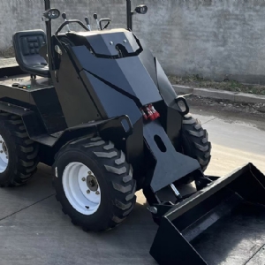 滑移裝載機ST520